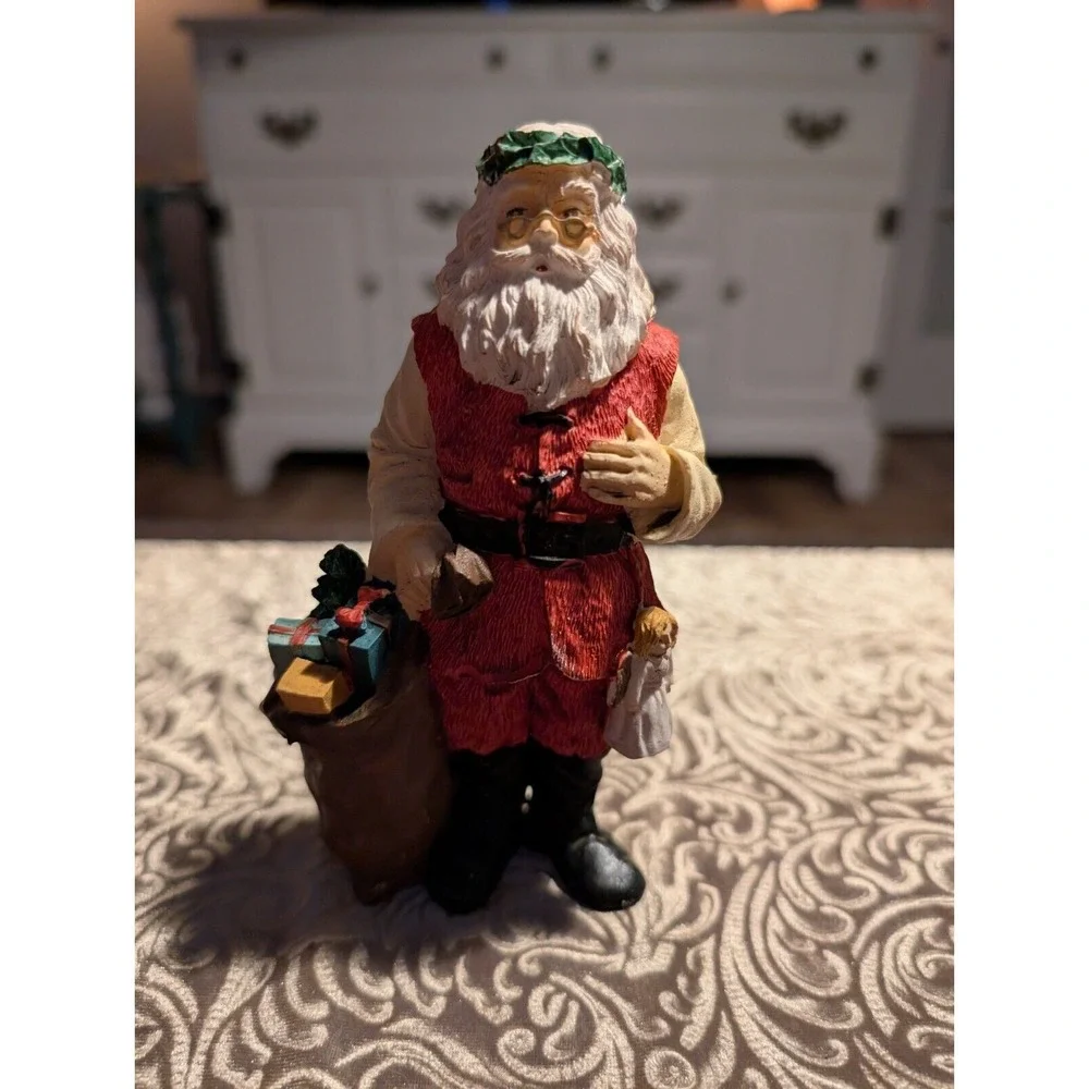 Christmas Resin Hand-Painted 6